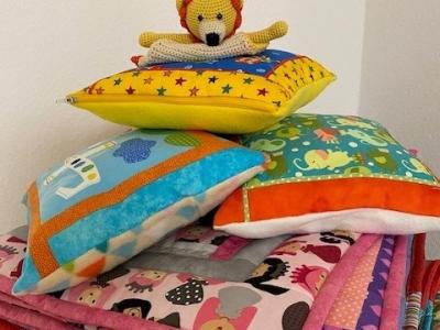 Quiltdecken und Kissen von den Flickenhexen