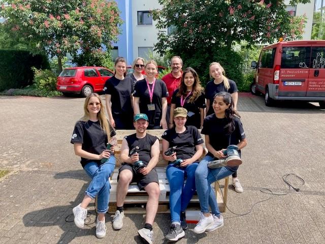 Freiwilligenteam der Fa. Reckitt