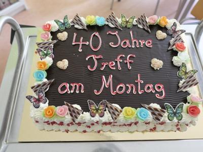 Jubiläumstorte Treff am Montag